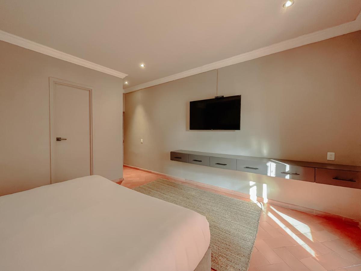 Mikaella Hotel Сан Мигел де Аленде Екстериор снимка